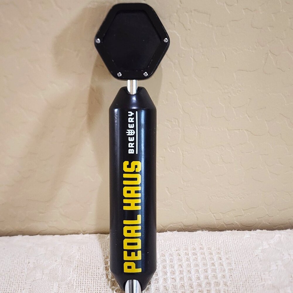 Arizona Pedal Haus Brewery Black Yellow White Metal Center Beer Pull Tap Handle